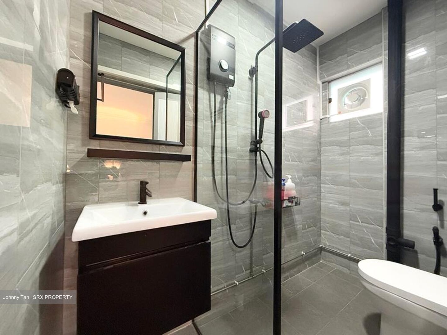 Blk 340 Jurong East Avenue 1 (Jurong East), HDB Executive #468119721